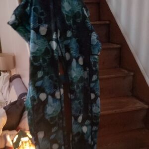 Women's Athletic Shorts - Blue Floral Design